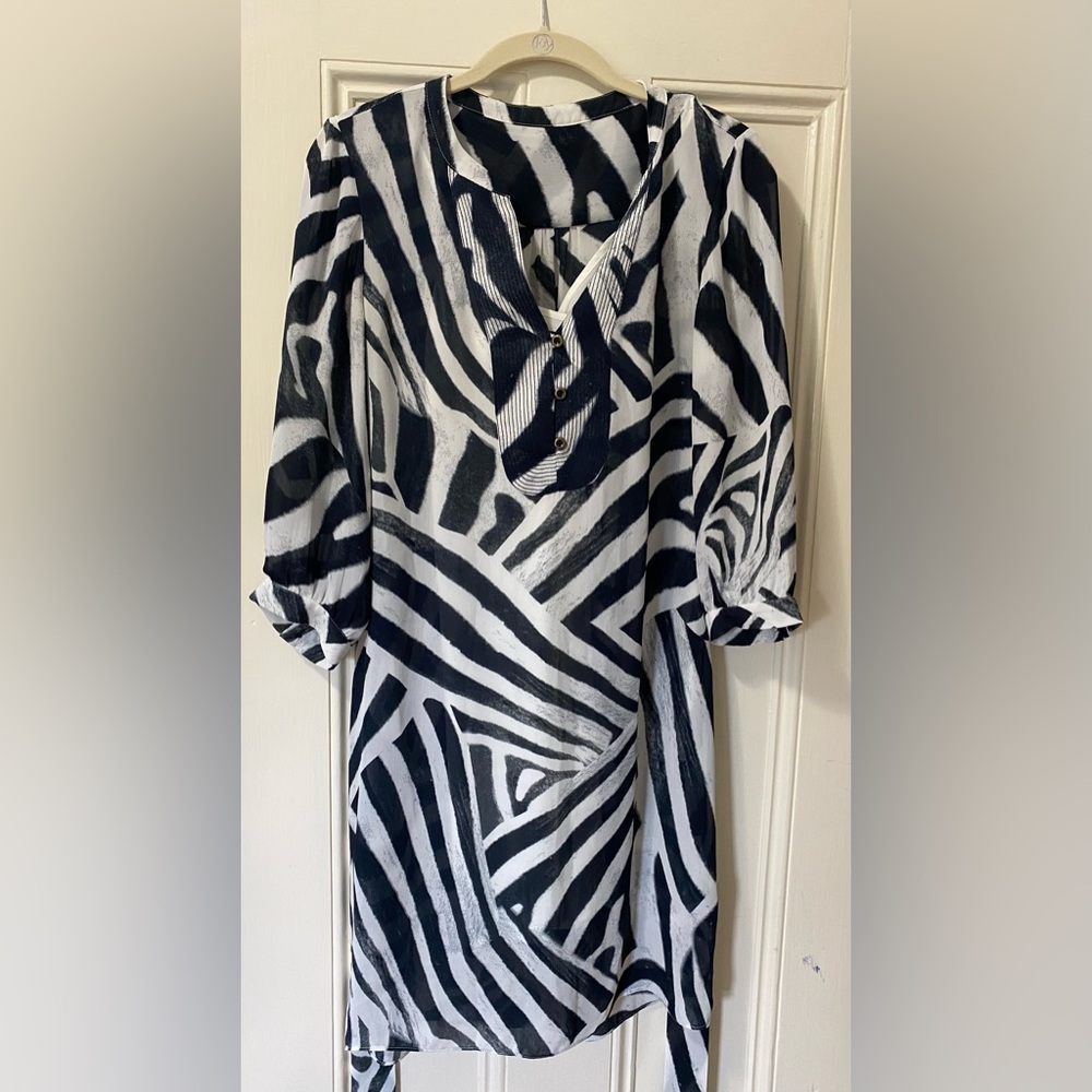Banana Republic Size 6 Wrap Dress
